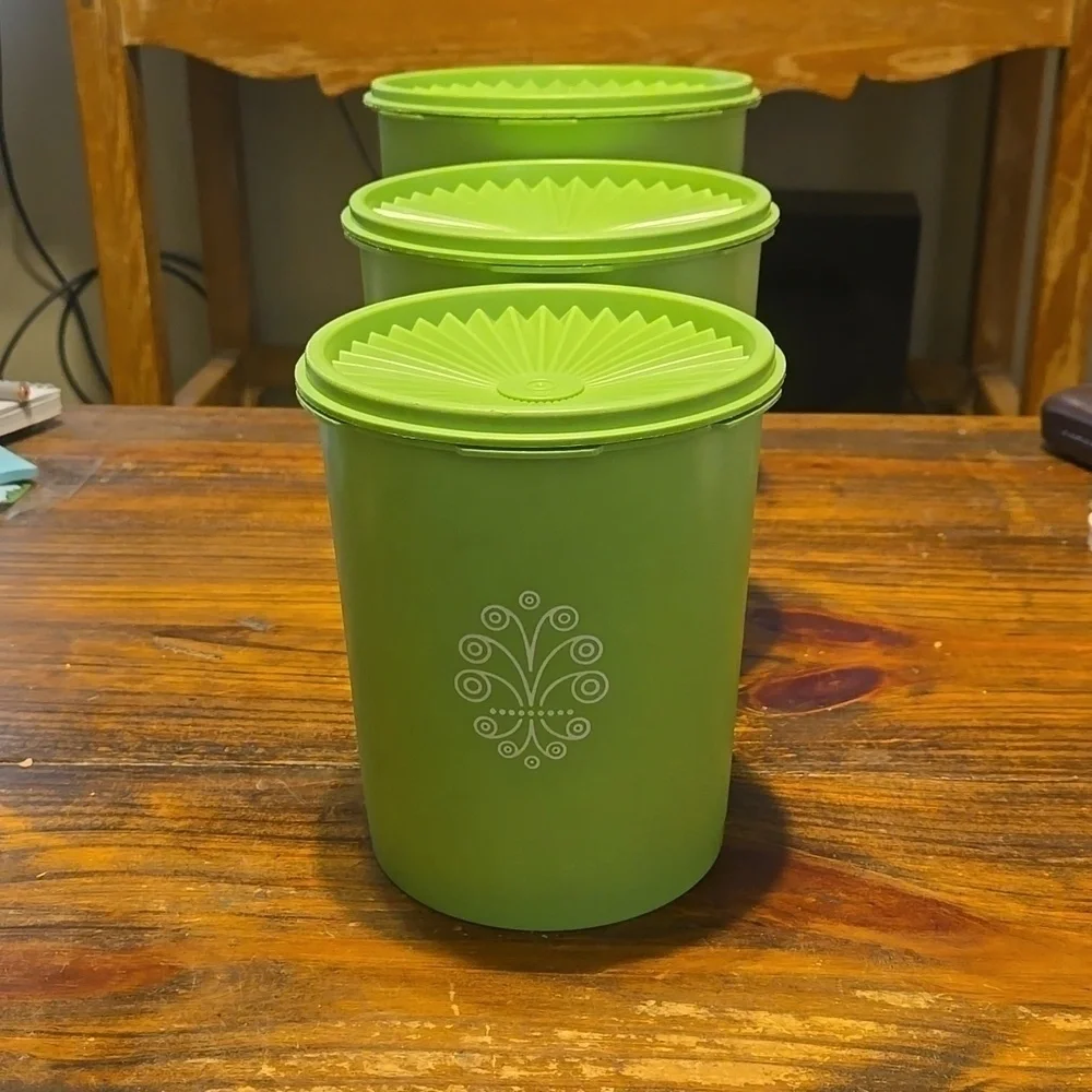 Tupperware Green Cannister Set 3 Pieces with Lids